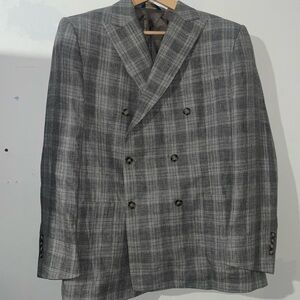 Brooks Brothers Gray Sport Coat with Classic Plaid Design 44R